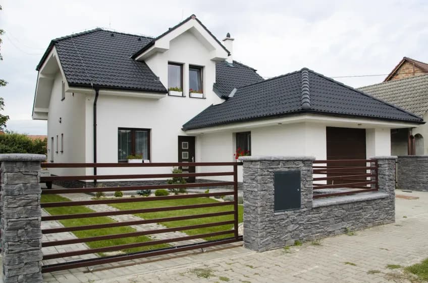 SKÁLA